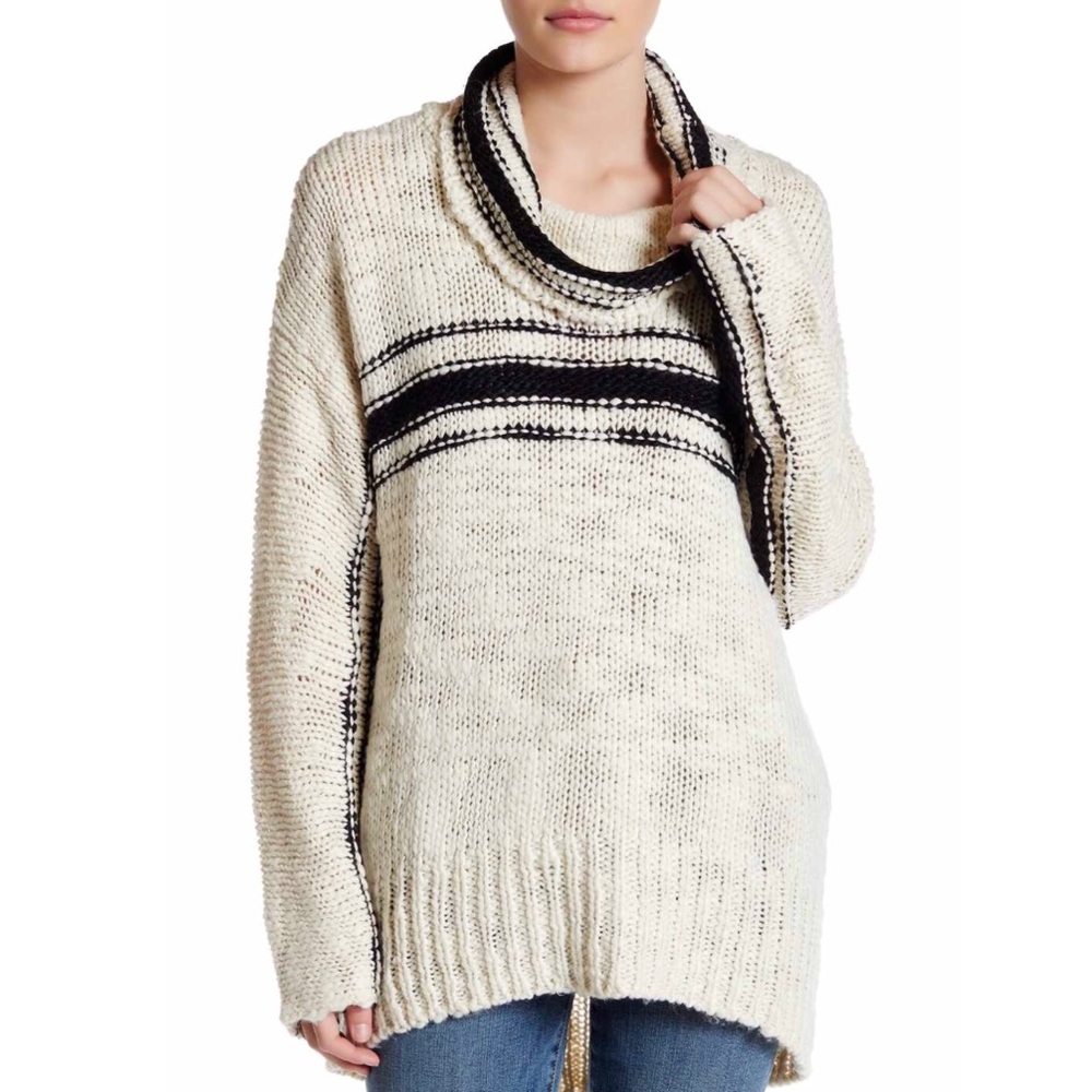 Melrose & Market Knit Cowl Neck Sweater